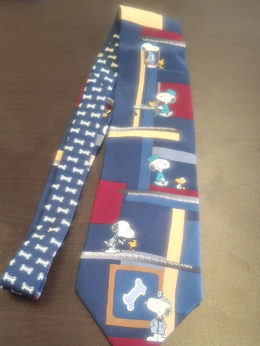 Peanuts Navy Blue Snoopy & Woodstock Novelty Tie